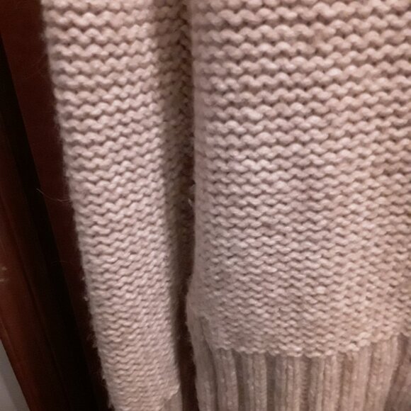 Merino Wool and Alpaca Sweater - Picture 4 of 9